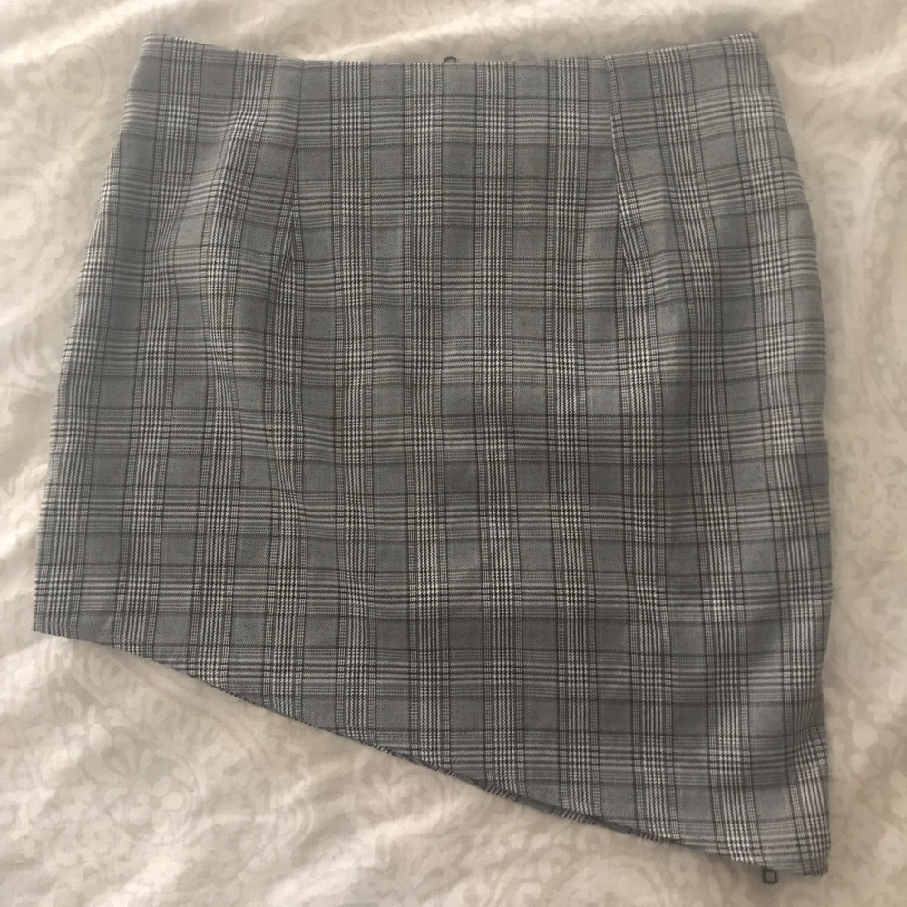 LF Plaid Skirt New w/ Tags